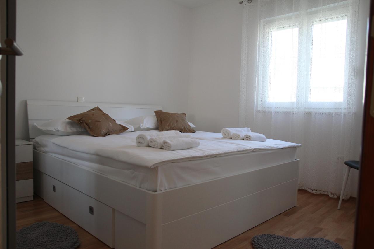 Apartment Mario Podstrana Exterior photo